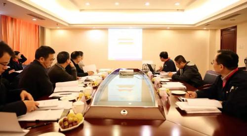 半部件八分法在動平衡改善中的應(yīng)用;礦山混合路系列產(chǎn)品開發(fā);新型冬季